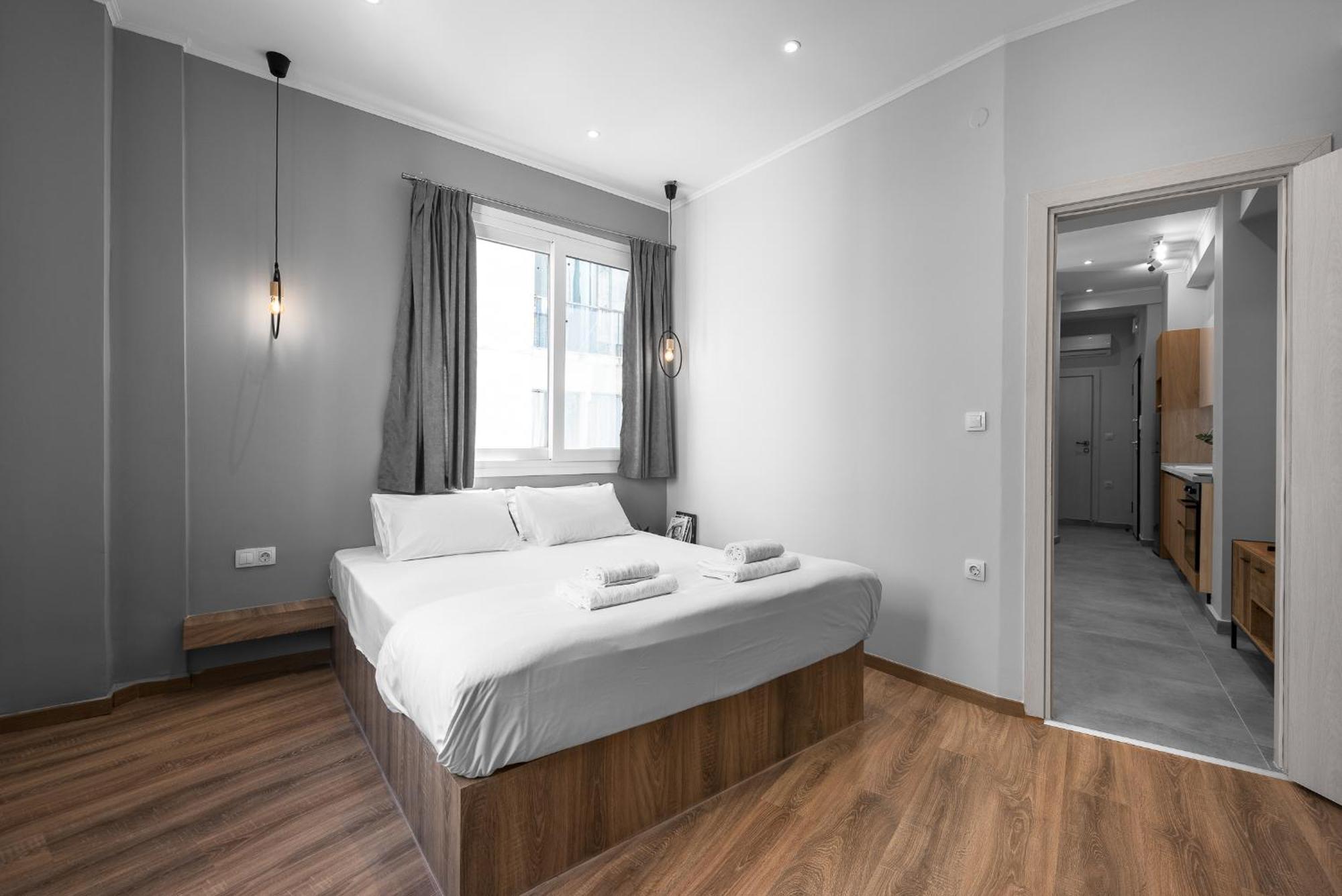 Upper Floor, The Luxury Suites 塞萨洛尼基 外观 照片